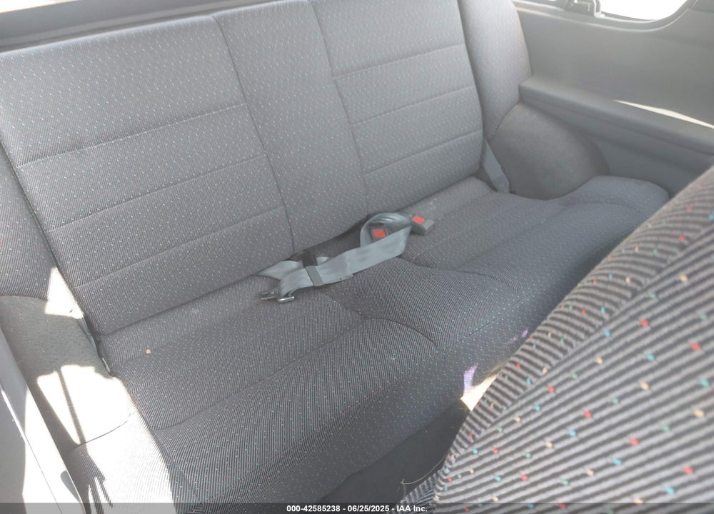 2001 KIA SPORTAGE VIN: KNDJA623415011583
