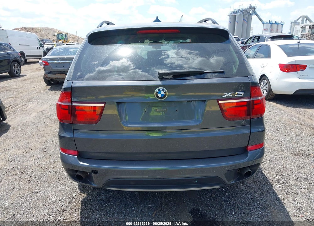 2013 BMW X5 VIN: 5UXZV4C52D0B16282