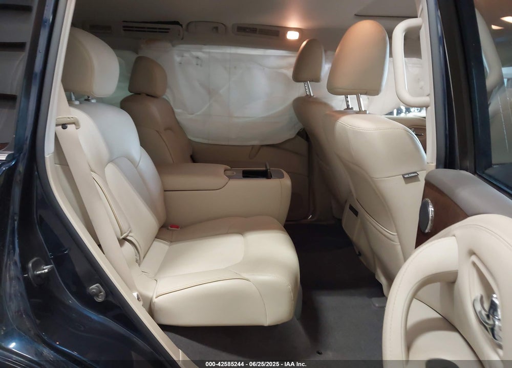 2017 INFINITI QX80 VIN: JN8AZ2NE2H9151380