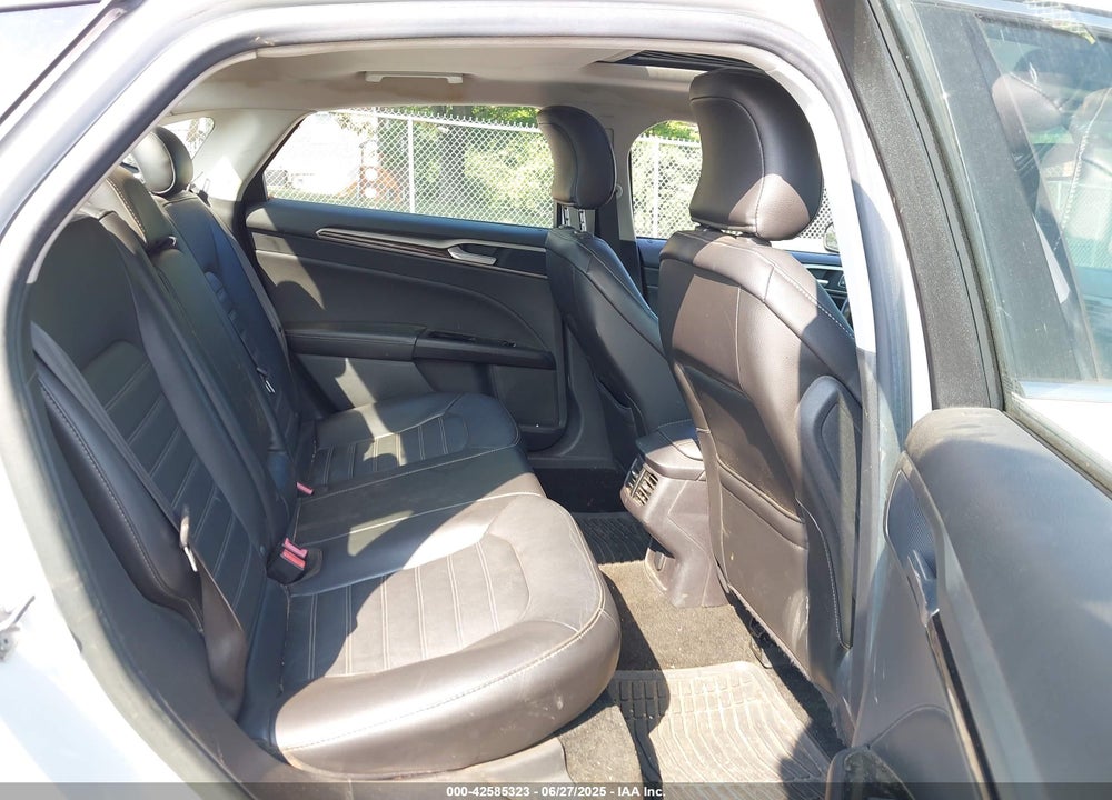 2015 FORD FUSION VIN: 1FA6P0HD6F5119721