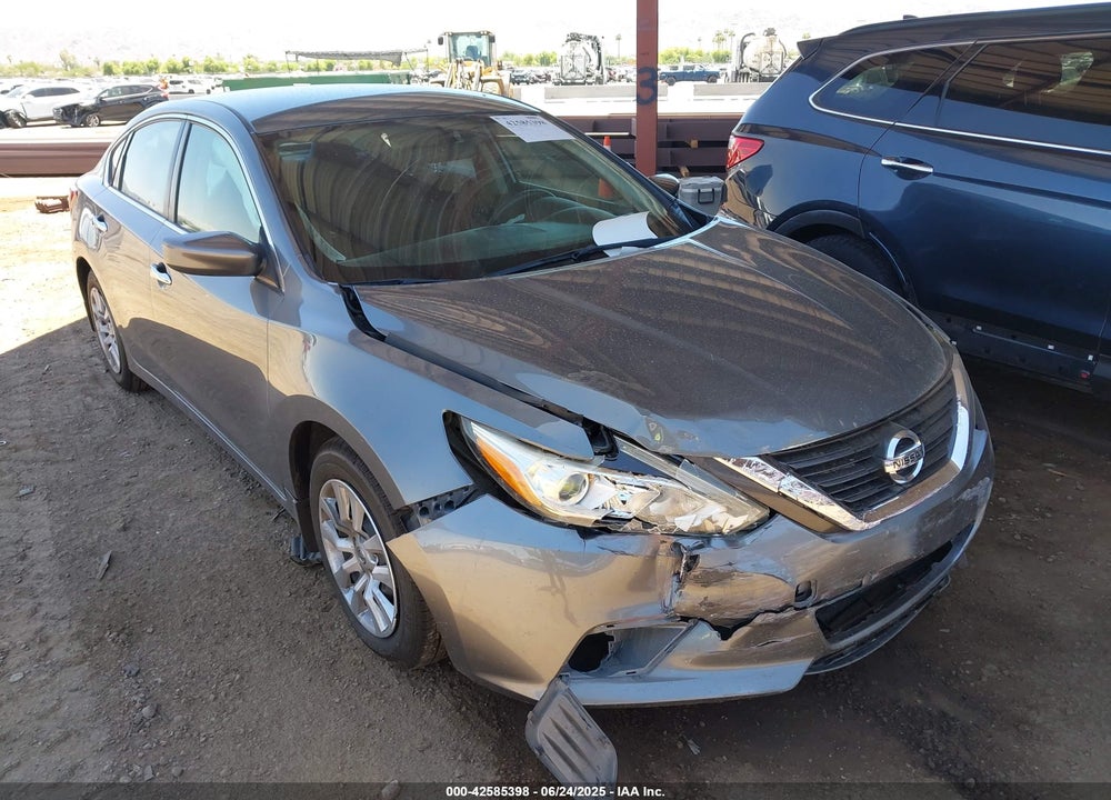 2017 NISSAN ALTIMA VIN: 1N4AL3AP4HN319379