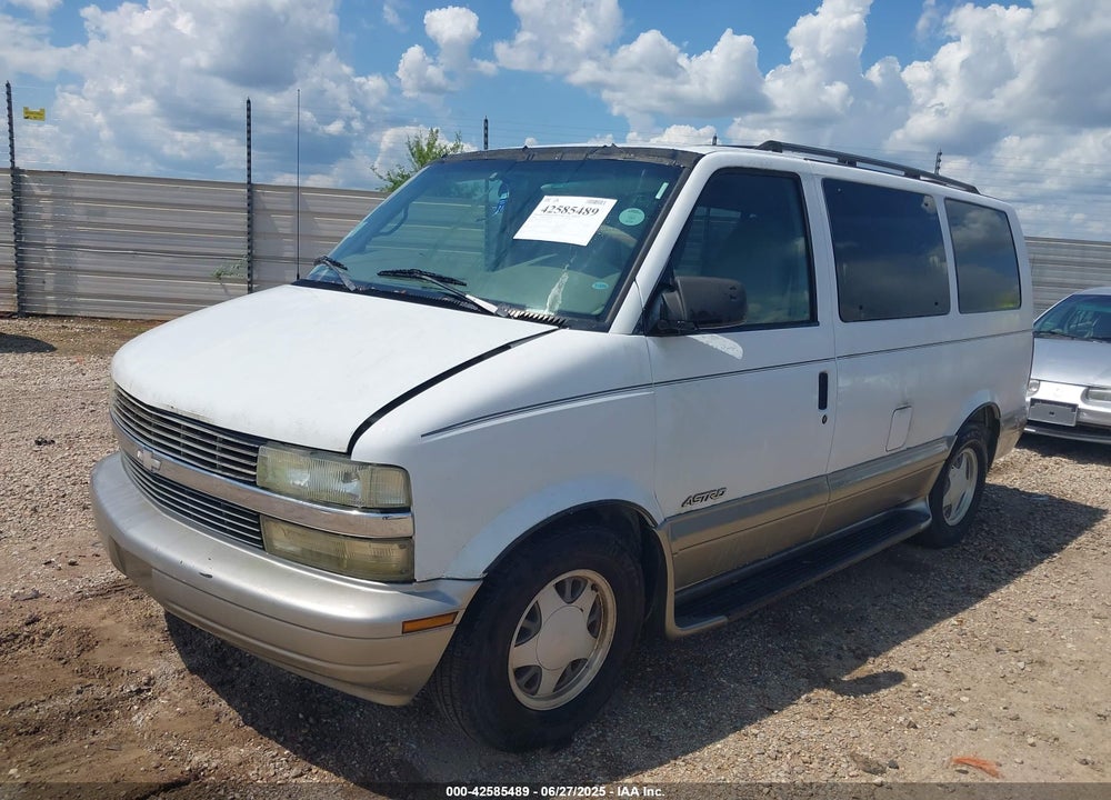 2002 CHEVROLET ASTRO LS VIN: 1GNDM19X42B133970