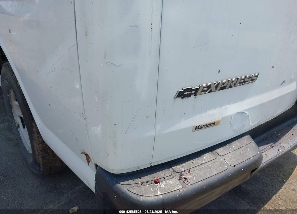 2007 CHEVROLET EXPRESS WORK VAN VIN: 1GCGG25V371124133
