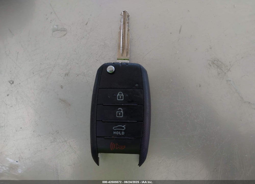 2016 KIA FORTE VIN: KNAFK4A69G5593589