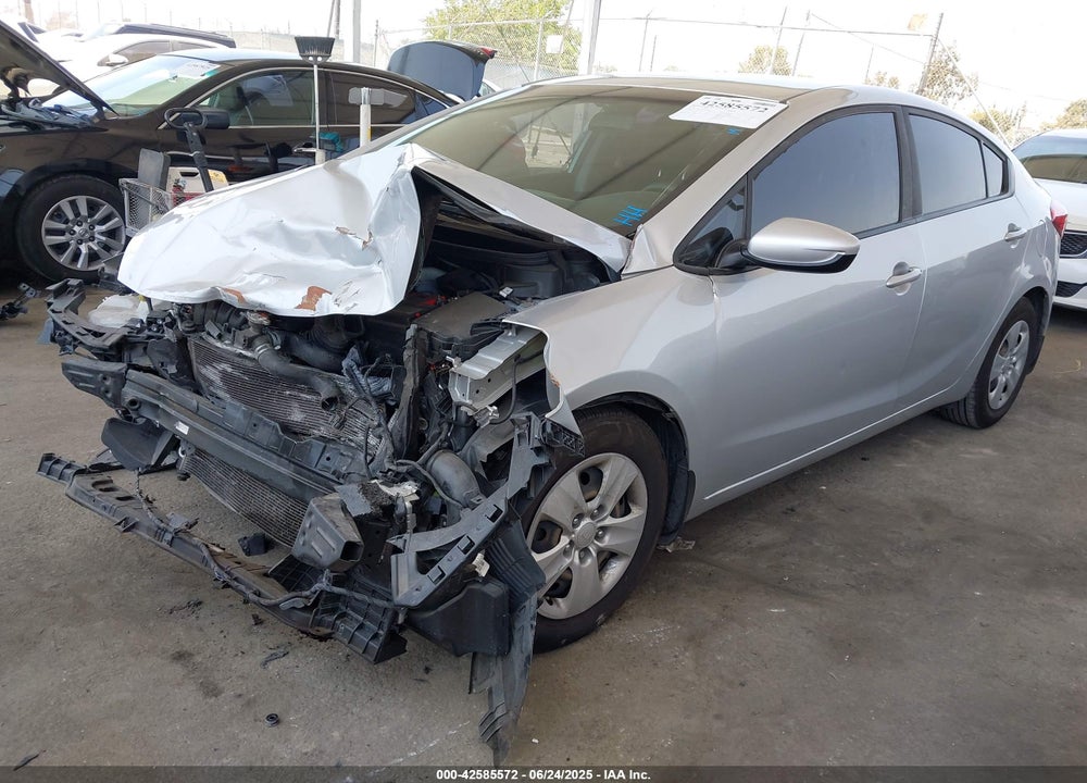 2016 KIA FORTE VIN: KNAFK4A69G5593589