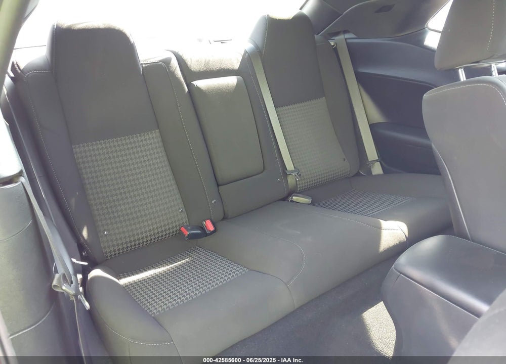 2021 DODGE CHALLENGER VIN: 2C3CDZJG1MH517394