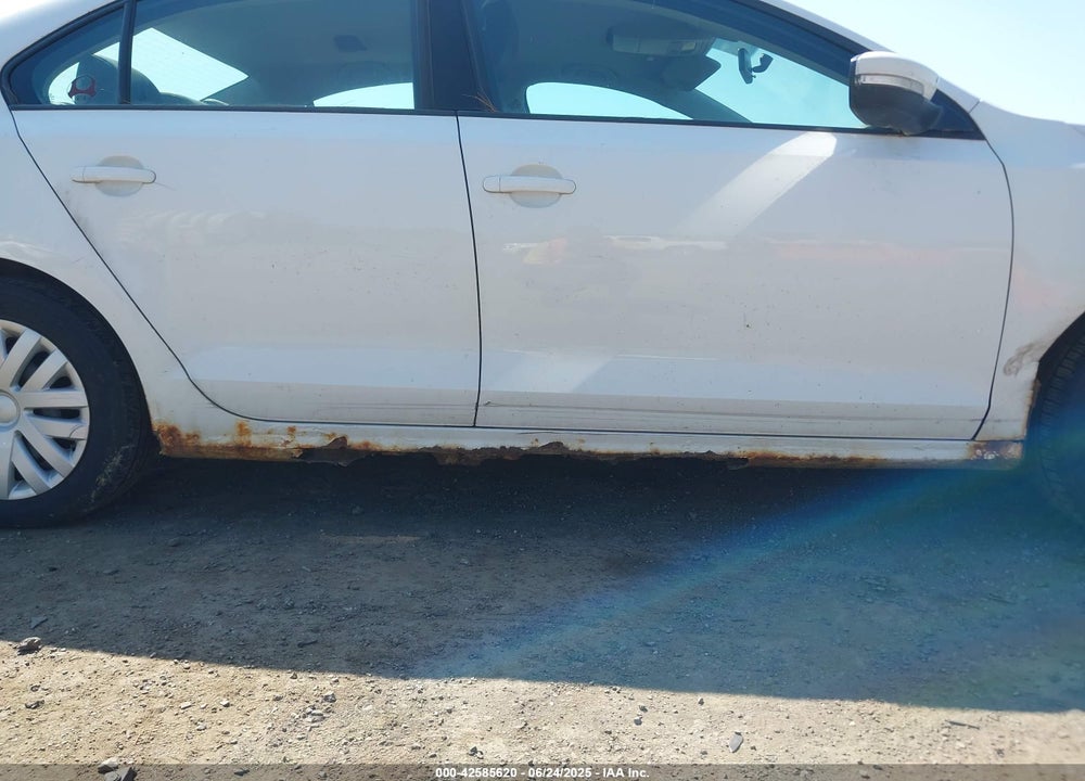 2012 VOLKSWAGEN JETTA VIN: 3VWDP7AJ0CM306577