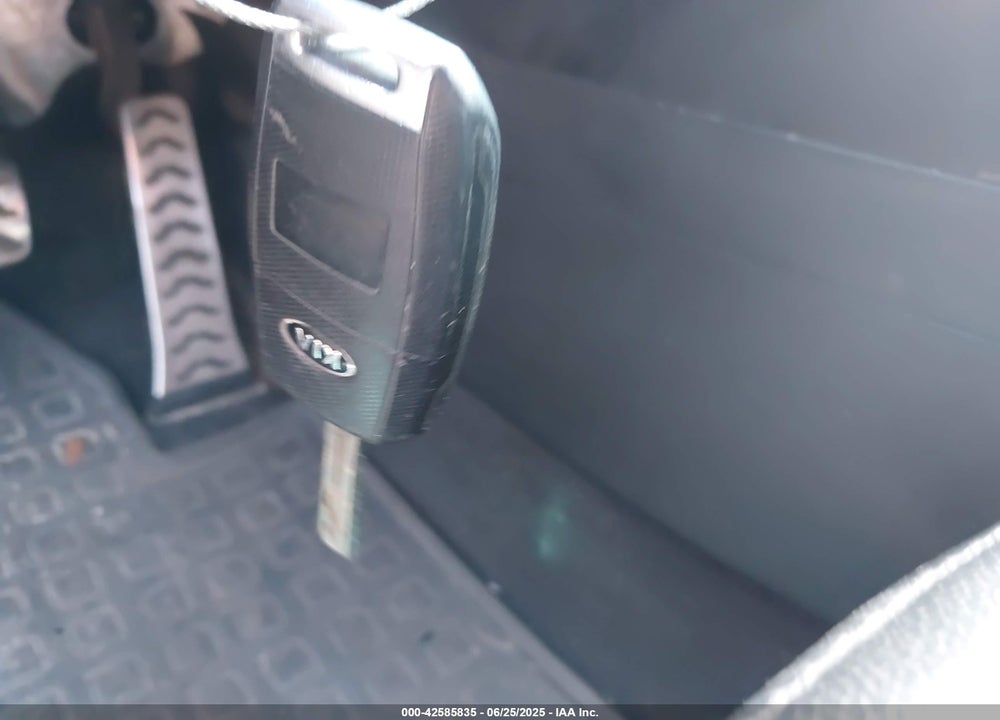 2014 KIA SOUL VIN: KNDJN2A20E7002086