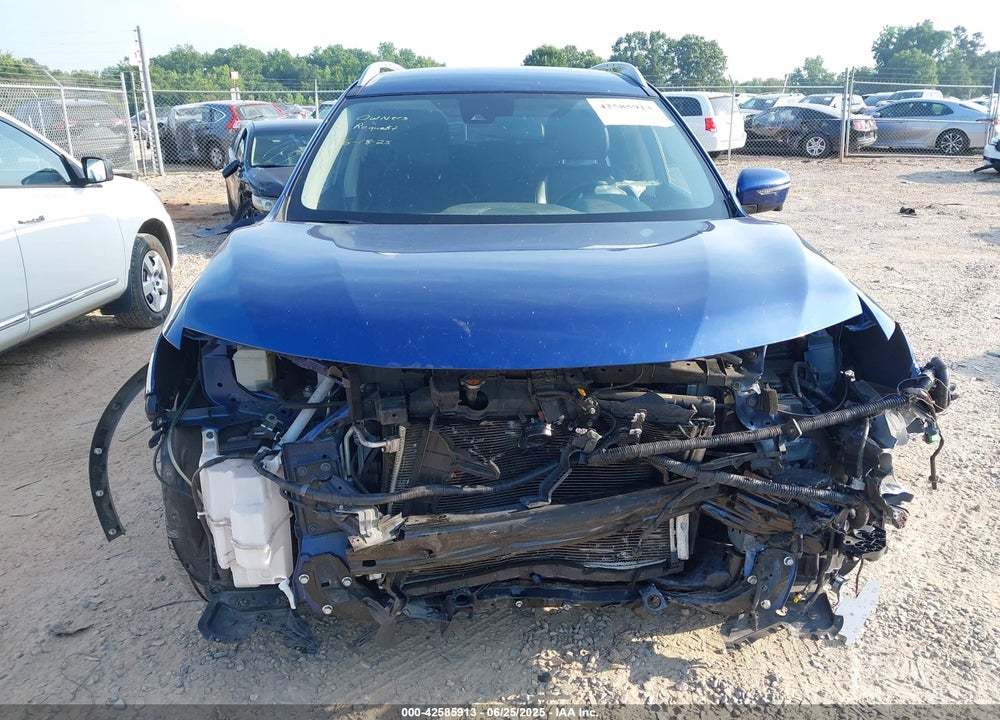 2018 NISSAN ROGUE VIN: JN8AT2MT4JW463807