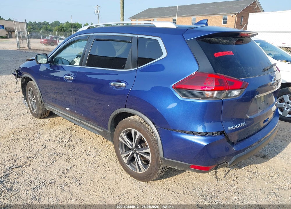 2018 NISSAN ROGUE VIN: JN8AT2MT4JW463807