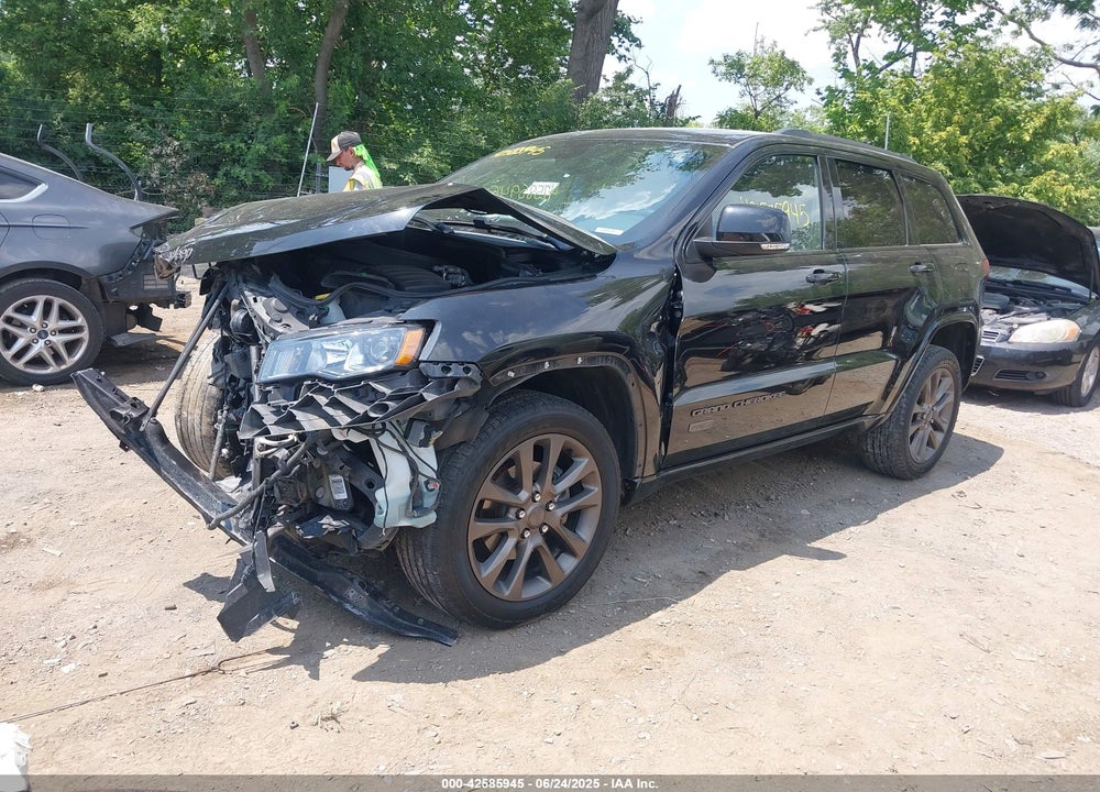 2016 JEEP GRAND CHEROKEE VIN: 1C4RJFBG3GC426582