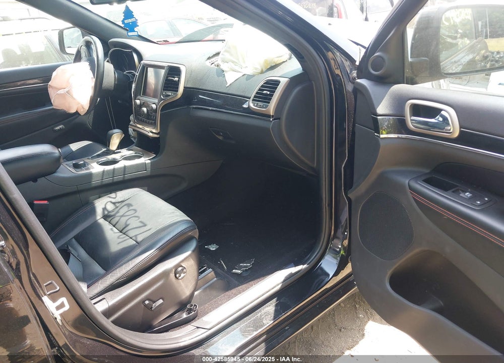 2016 JEEP GRAND CHEROKEE VIN: 1C4RJFBG3GC426582
