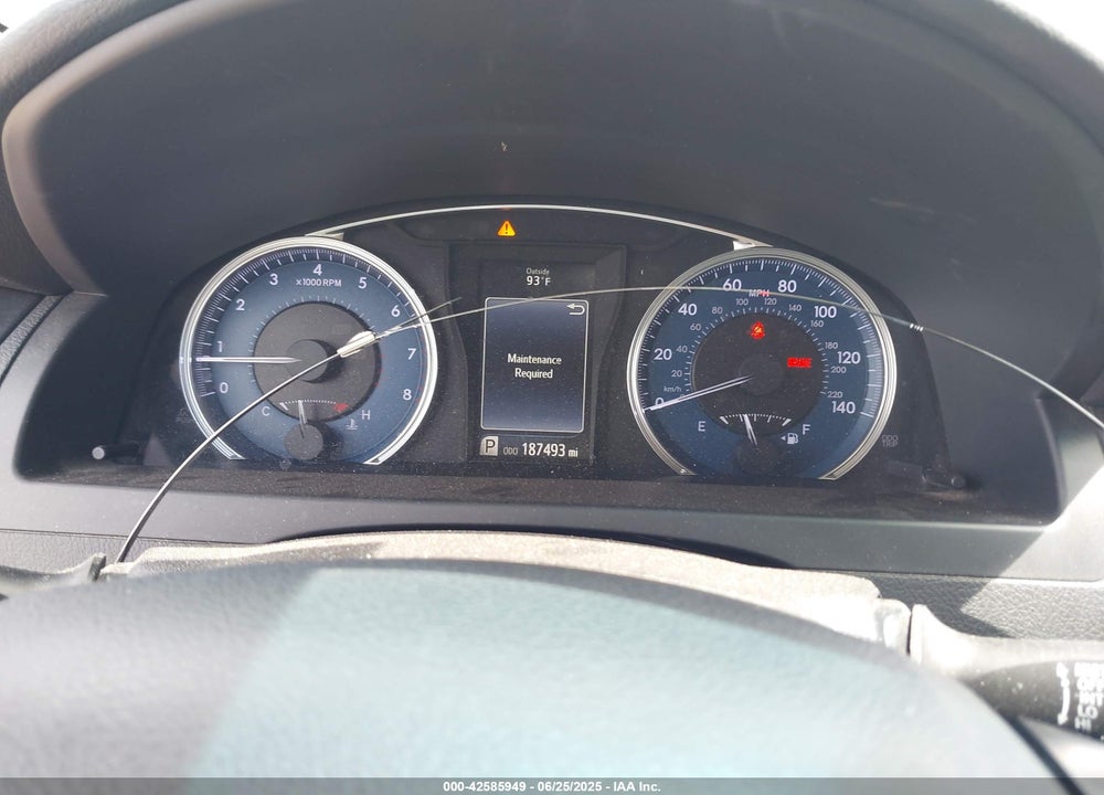 2016 TOYOTA CAMRY VIN: 4T4BF1FK3GR535415