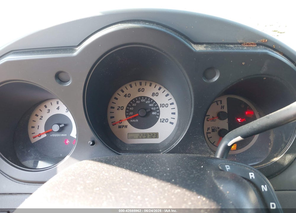 2004 NISSAN FRONTIER XE VIN: 1N6DD26T44C436516
