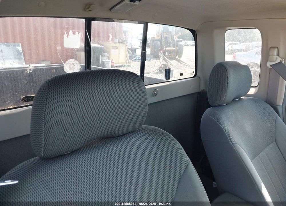 2004 NISSAN FRONTIER XE VIN: 1N6DD26T44C436516