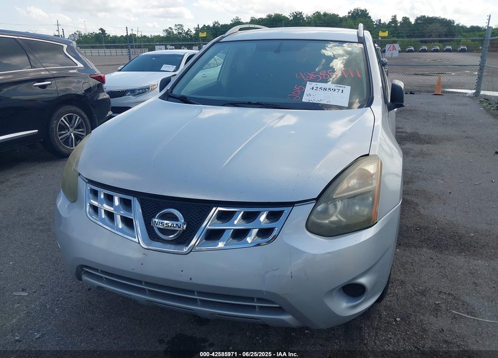 2015 NISSAN ROGUE SELECT VIN: JN8AS5MTXFW150885