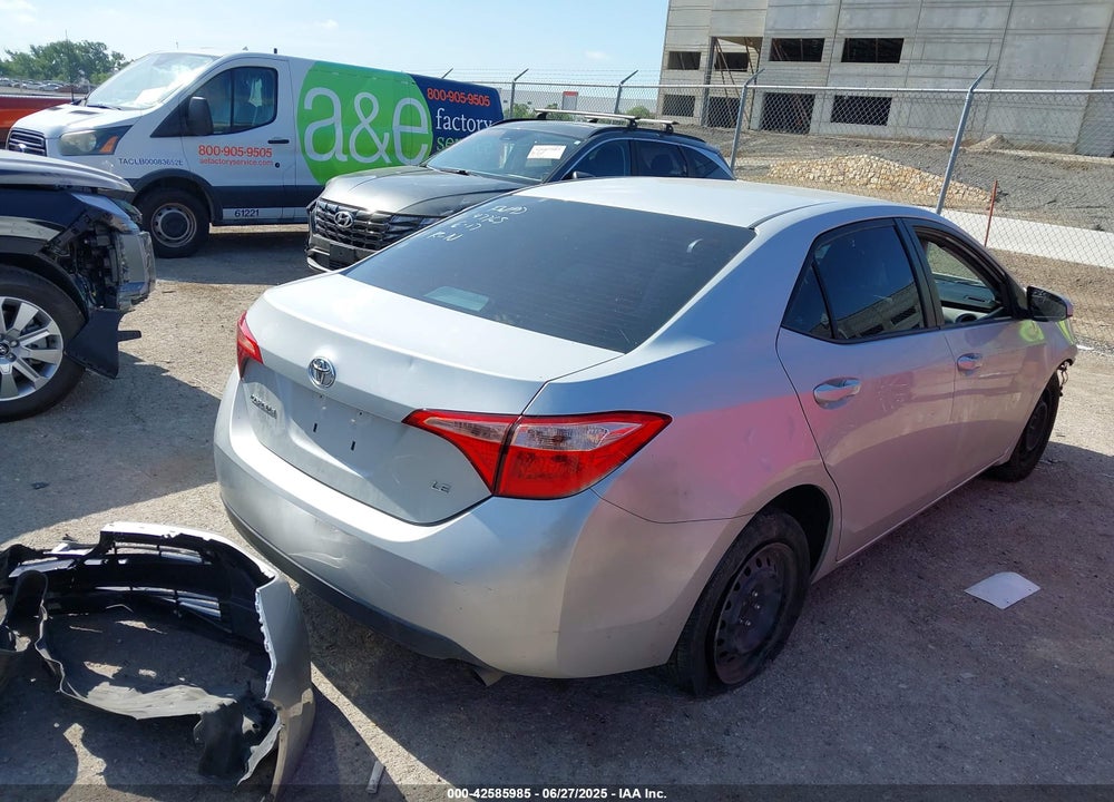 2018 TOYOTA COROLLA VIN: 2T1BURHE7JC058213