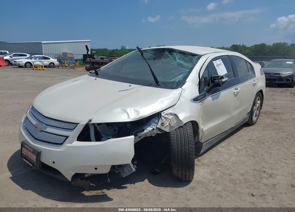 2013 CHEVROLET VOLT VIN: 1G1RB6E47DU145320