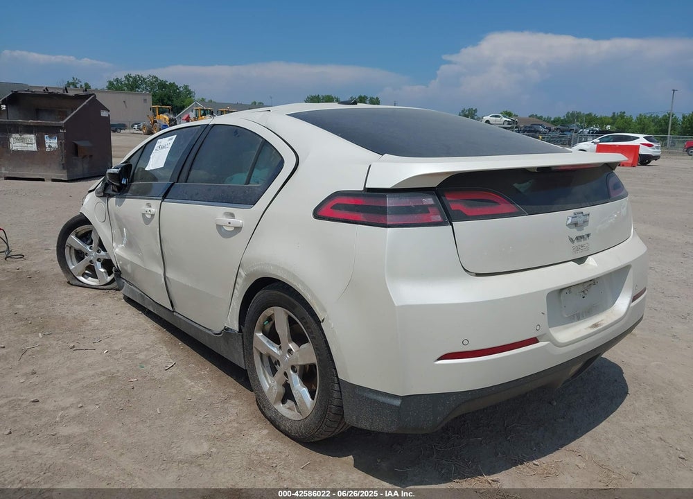 2013 CHEVROLET VOLT VIN: 1G1RB6E47DU145320