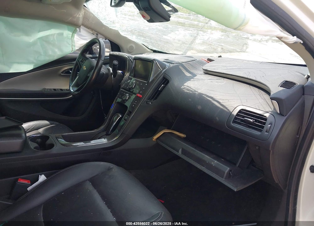 2013 CHEVROLET VOLT VIN: 1G1RB6E47DU145320