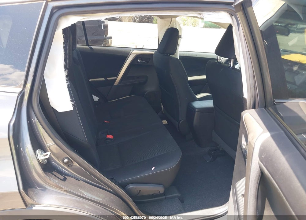 2015 TOYOTA RAV4 VIN: 2T3RFREV7FW254940
