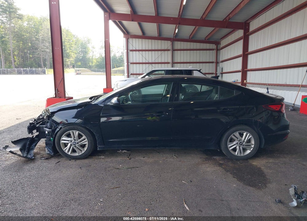 2019 HYUNDAI ELANTRA VIN: 5NPD84LF1KH410376