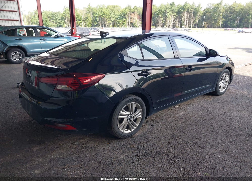 2019 HYUNDAI ELANTRA VIN: 5NPD84LF1KH410376