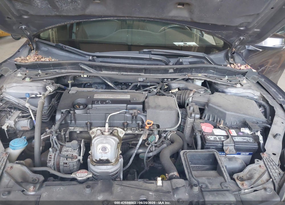 2015 HONDA ACCORD VIN: 1HGCR2F8XFA096221