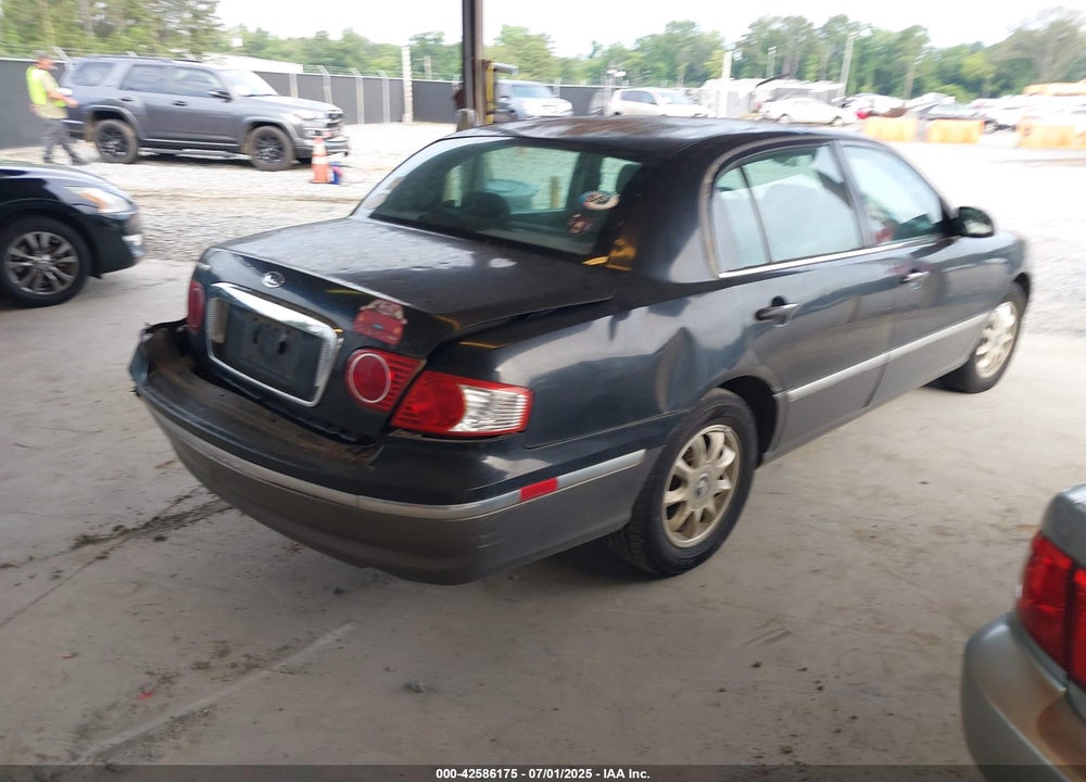 2004 KIA AMANTI VIN: KNALD124545023707