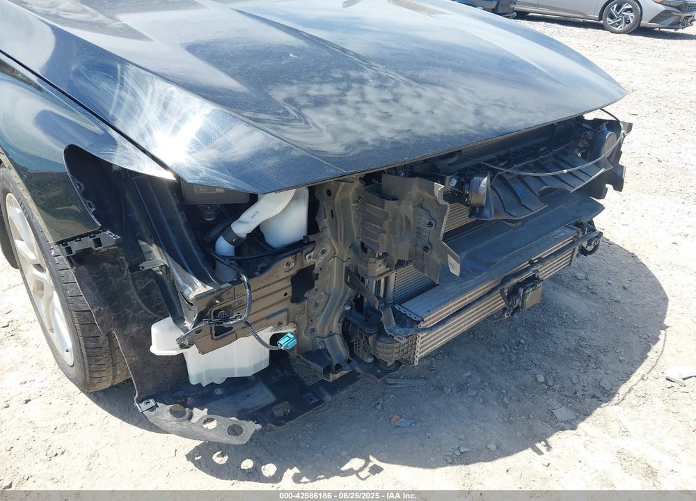 2018 HONDA ACCORD VIN: 1HGCV1F12JA055017