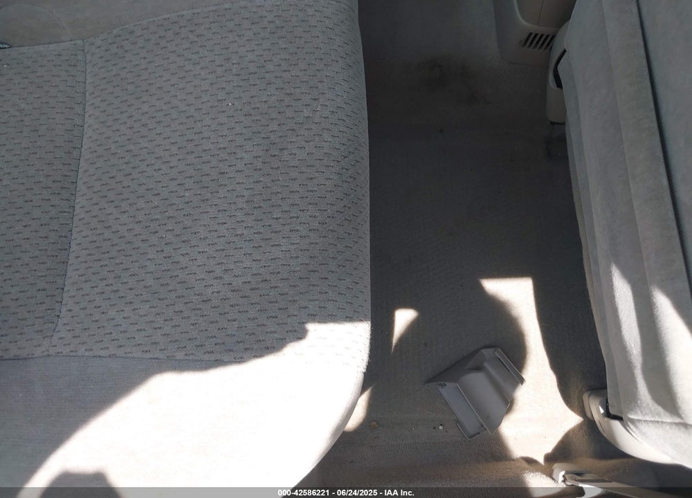 2003 TOYOTA CAMRY VIN: 4T1BE32K83U642422