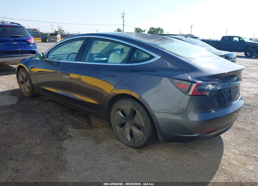 2019 TESLA MODEL 3 VIN: 5YJ3E1EB7KF195274