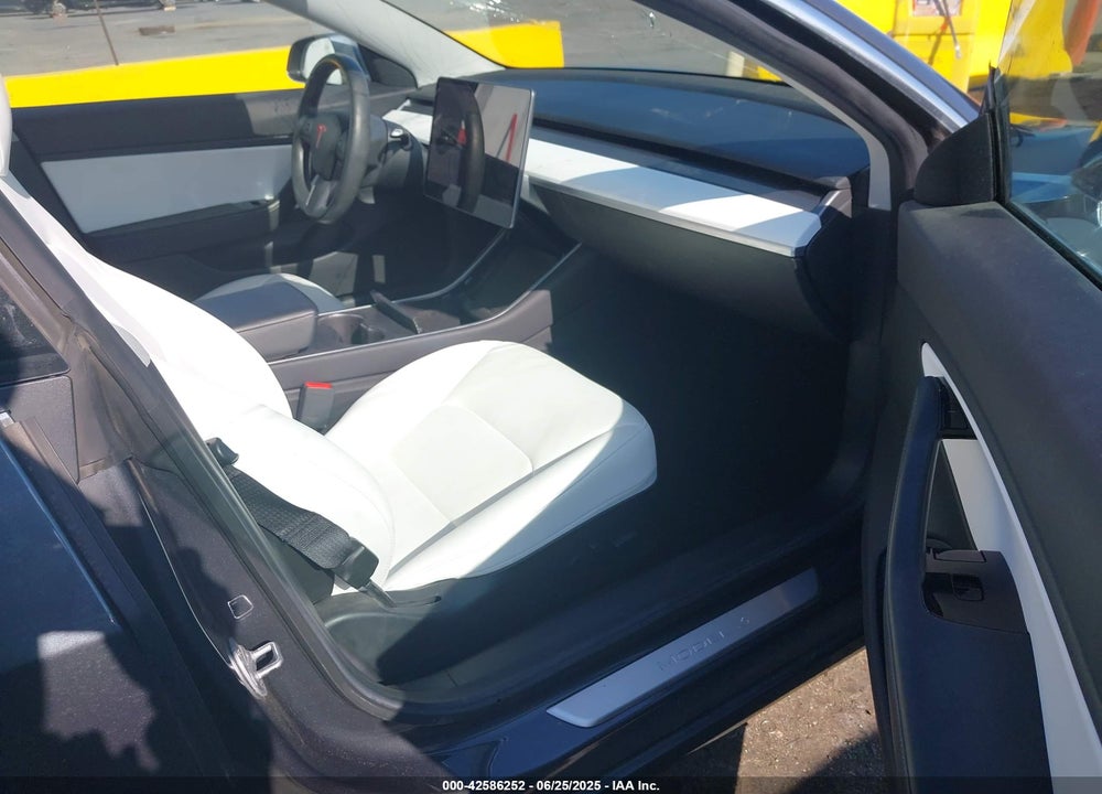 2019 TESLA MODEL 3 VIN: 5YJ3E1EB7KF195274