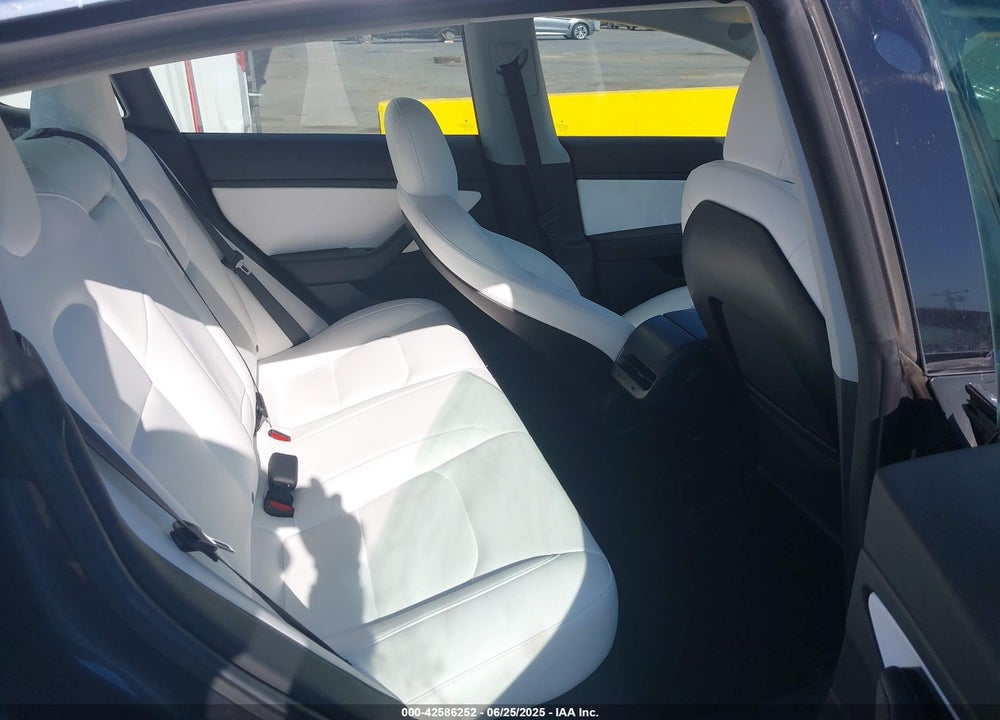 2019 TESLA MODEL 3 VIN: 5YJ3E1EB7KF195274