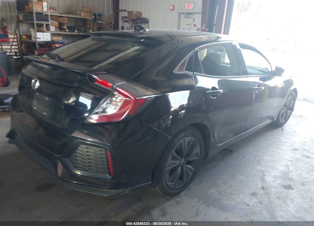 2017 HONDA CIVIC VIN: SHHFK7H55HU417560