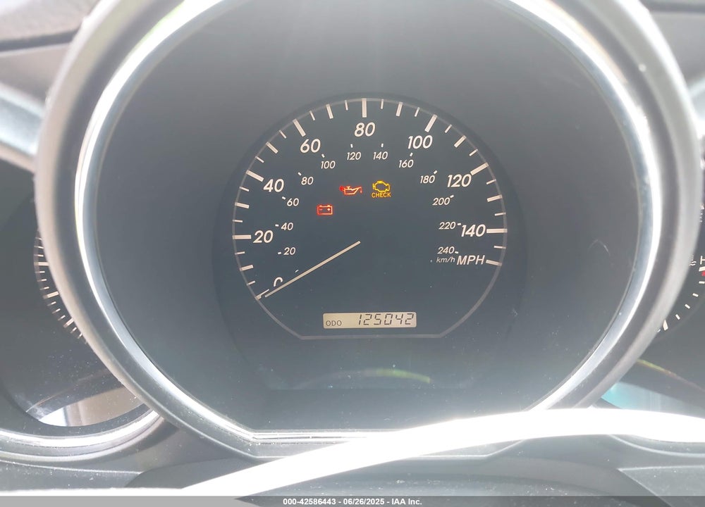 2004 LEXUS RX 330 VIN: JTJGA31U440008491