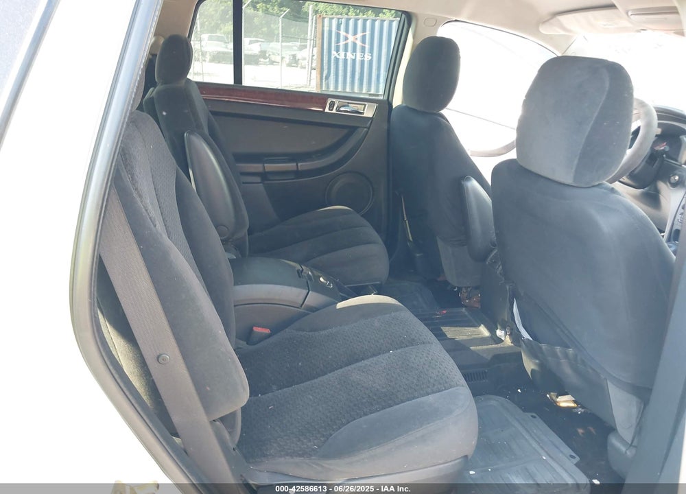 2005 CHRYSLER PACIFICA TOURING VIN: 2C4GM68435R353424