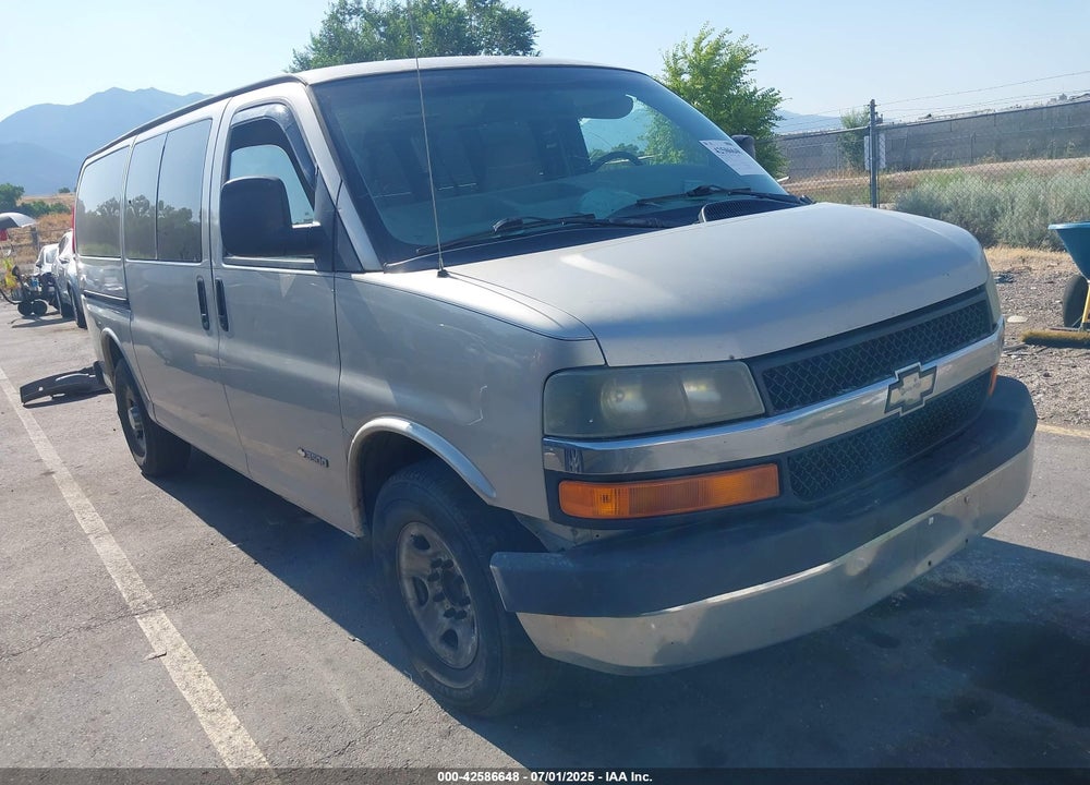 2005 CHEVROLET EXPRESS VIN: 1GAHG35U151169241