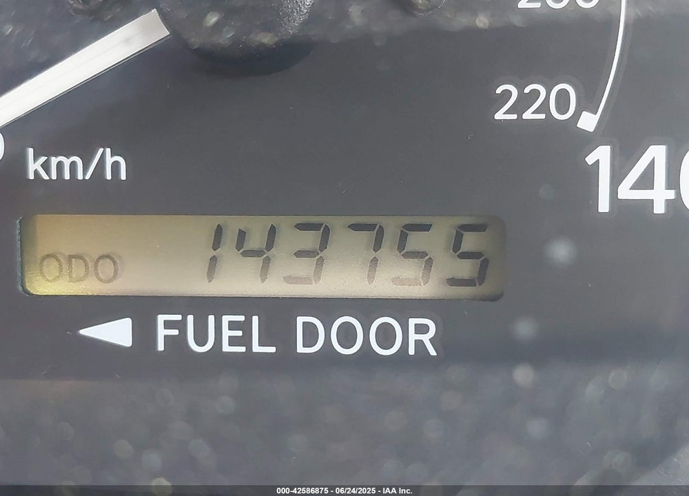 2001 TOYOTA CAMRY LE VIN: 4T1BG22KX1U040302
