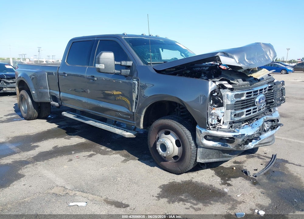2025 FORD F-350 XLT VIN: 1FT8W3DT9SED24139