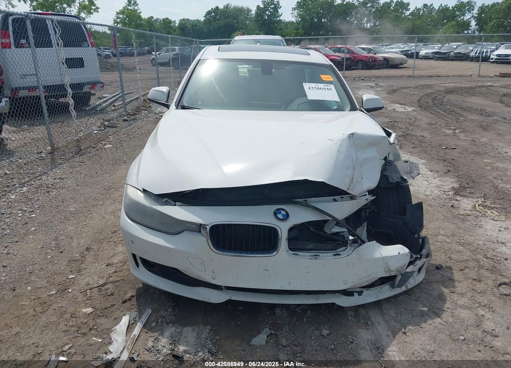 2014 BMW 3 SERIES VIN: WBA3D3C58EK154684