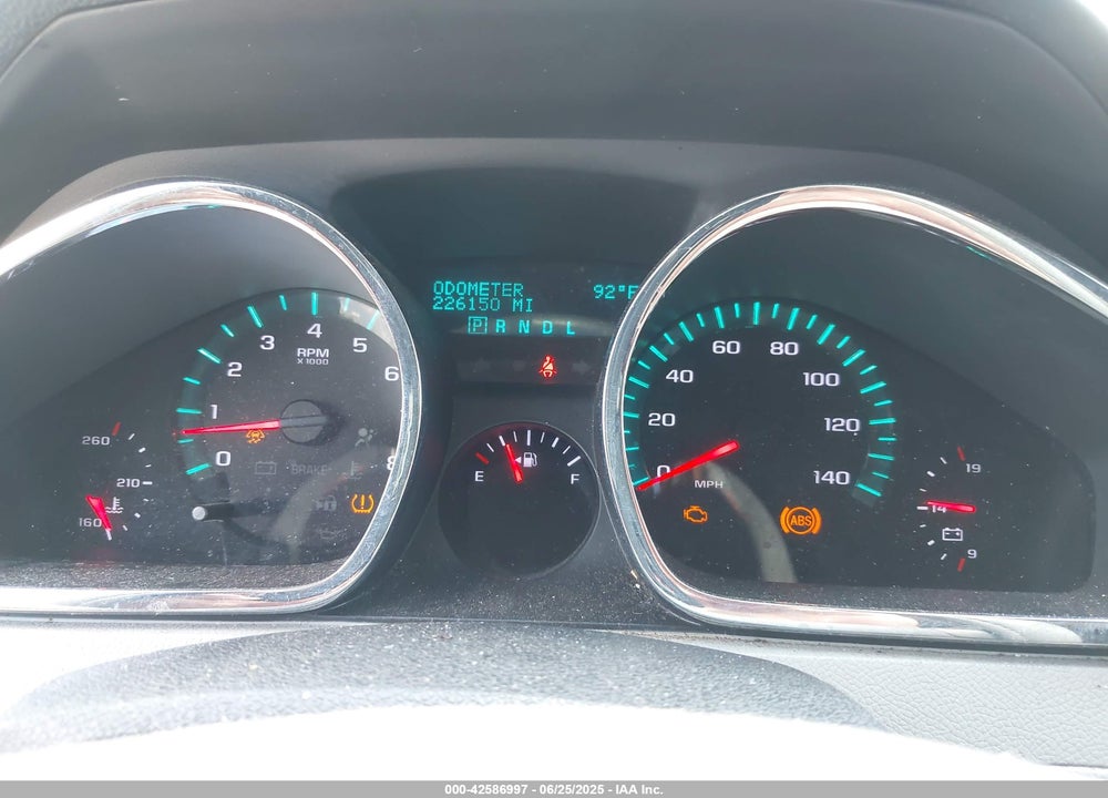 2010 CHEVROLET TRAVERSE LTZ VIN: 1GNLRHED3AJ193289