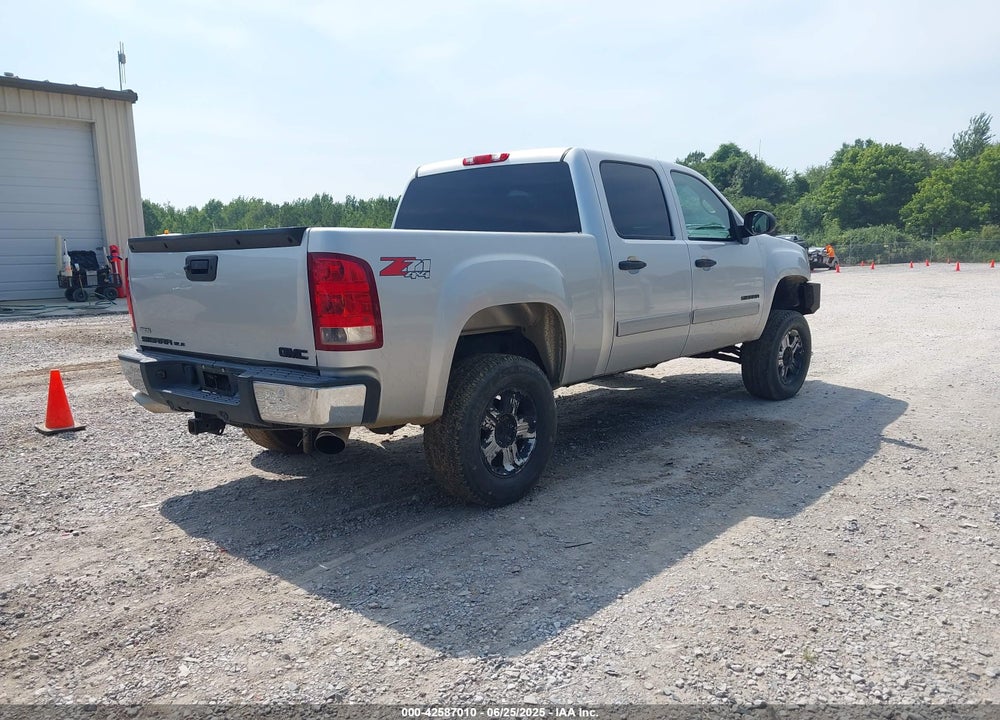 2011 GMC SIERRA 1500 VIN: 3GTP2VE39BG298569