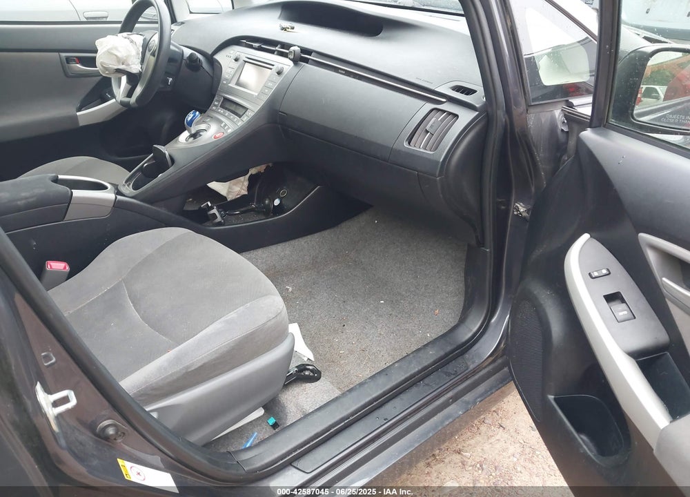 2013 TOYOTA PRIUS VIN: JTDKN3DUXD1615311