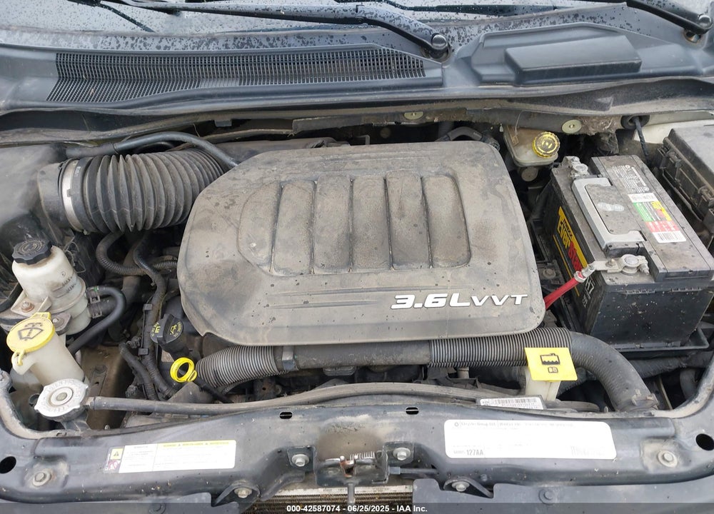 2011 CHRYSLER TOWN & COUNTRY TOURING VIN: 2A4RR5DG4BR739702
