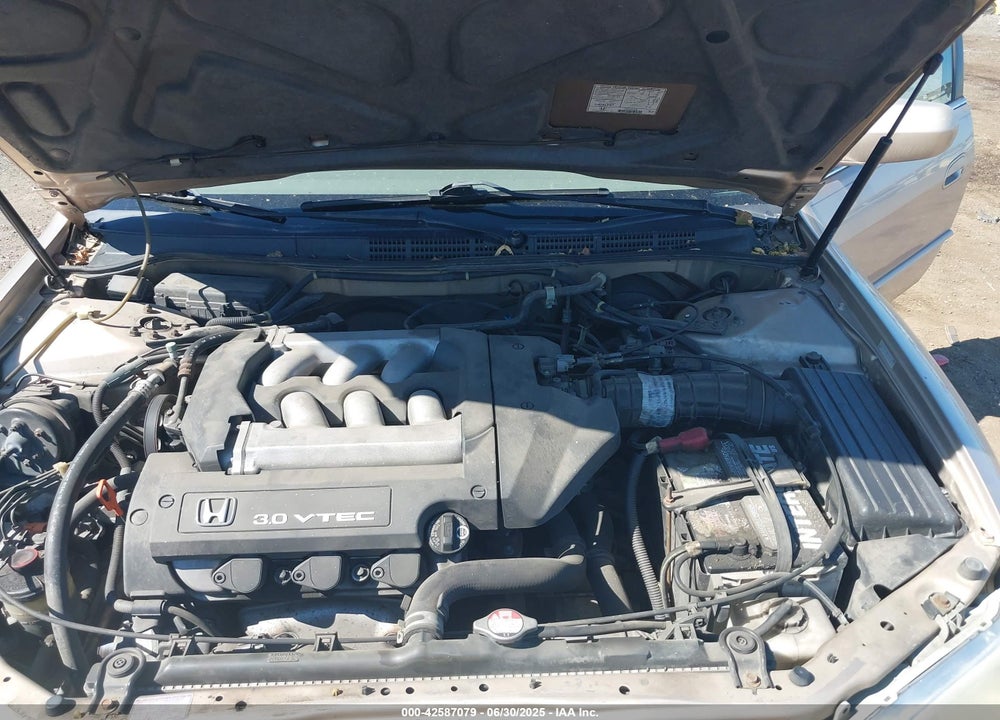 2000 HONDA ACCORD 3.0 EX VIN: 1HGCG1659YA042210