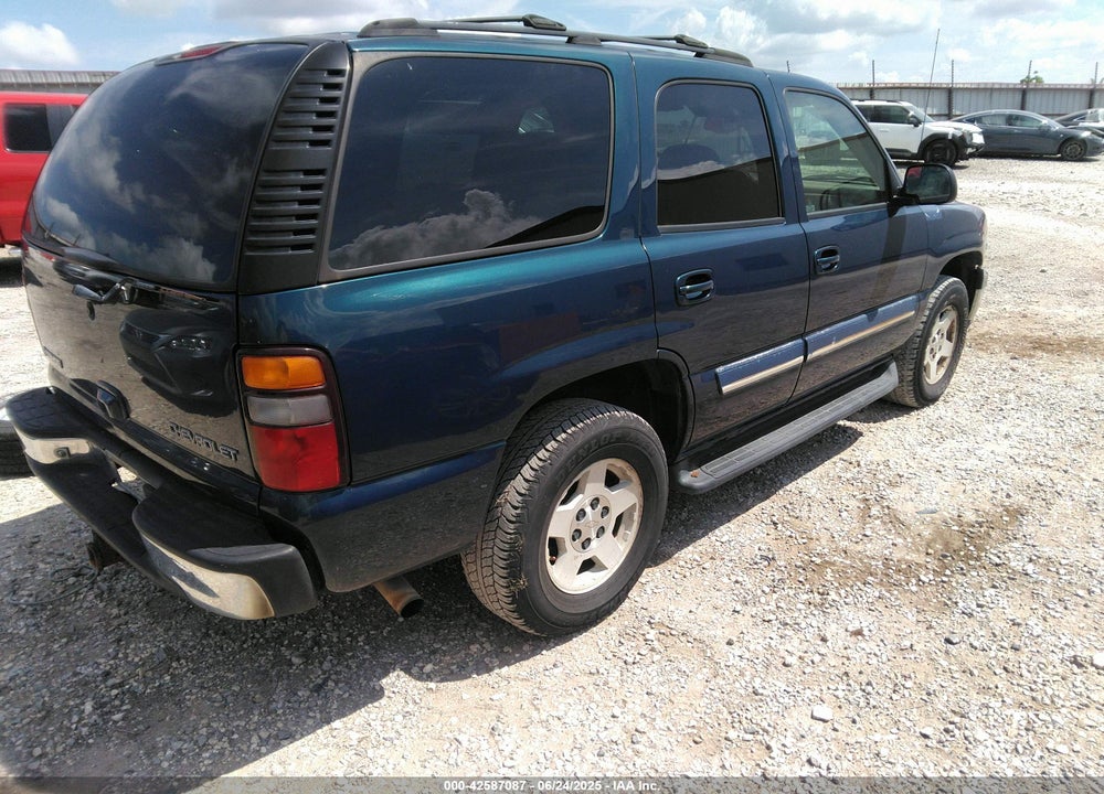 2005 CHEVROLET TAHOE LT VIN: 1GNEK13T75J168996