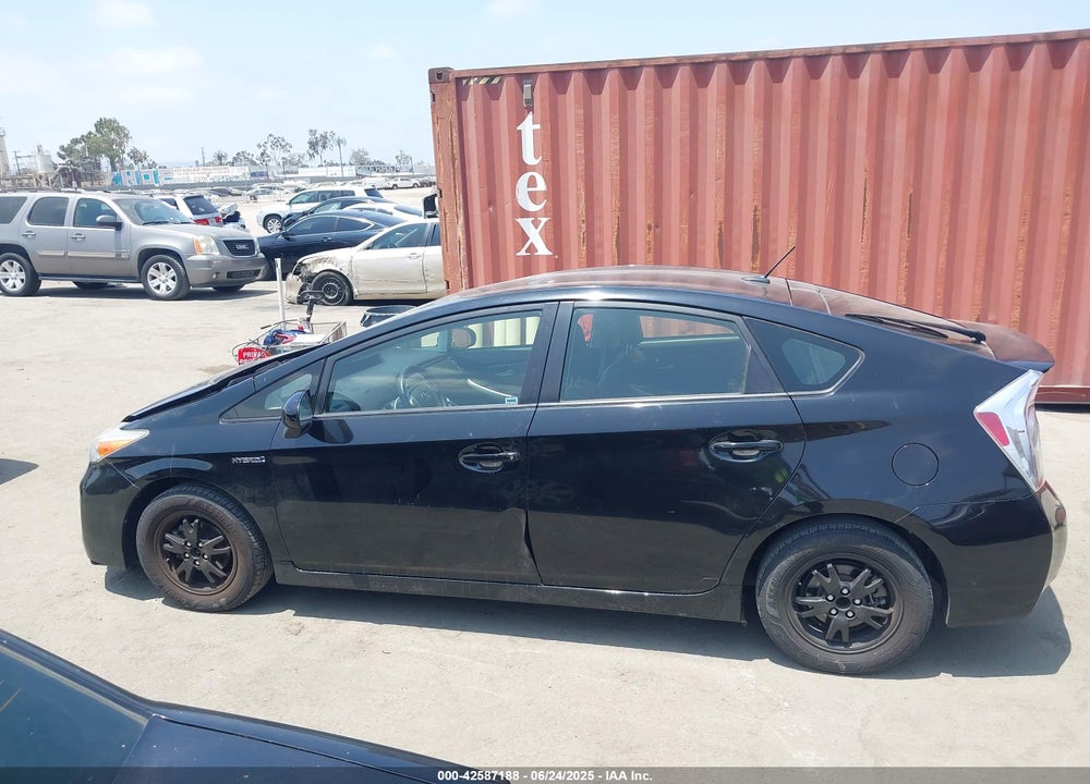 2015 TOYOTA PRIUS VIN: JTDKN3DU6F0461754
