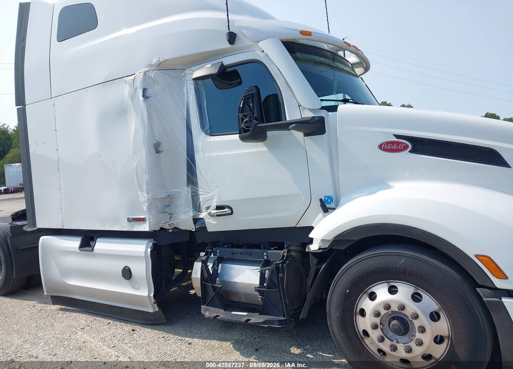2024 PETERBILT 579 VIN: 1XPBD49X7RD638304