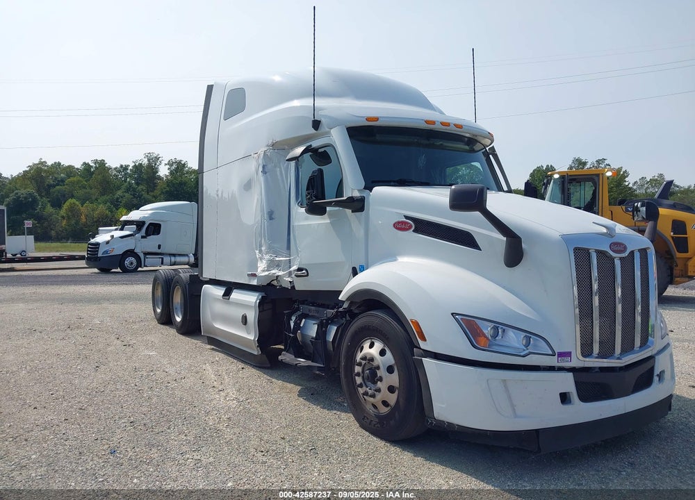 2024 PETERBILT 579 VIN: 1XPBD49X7RD638304